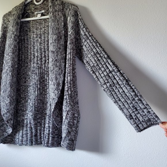 Style & Co (Petite Large Light gray, black, silver cover up) - Picture 4 of 8